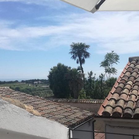 B&B Porta Girone Civitanova Alta Exterior foto